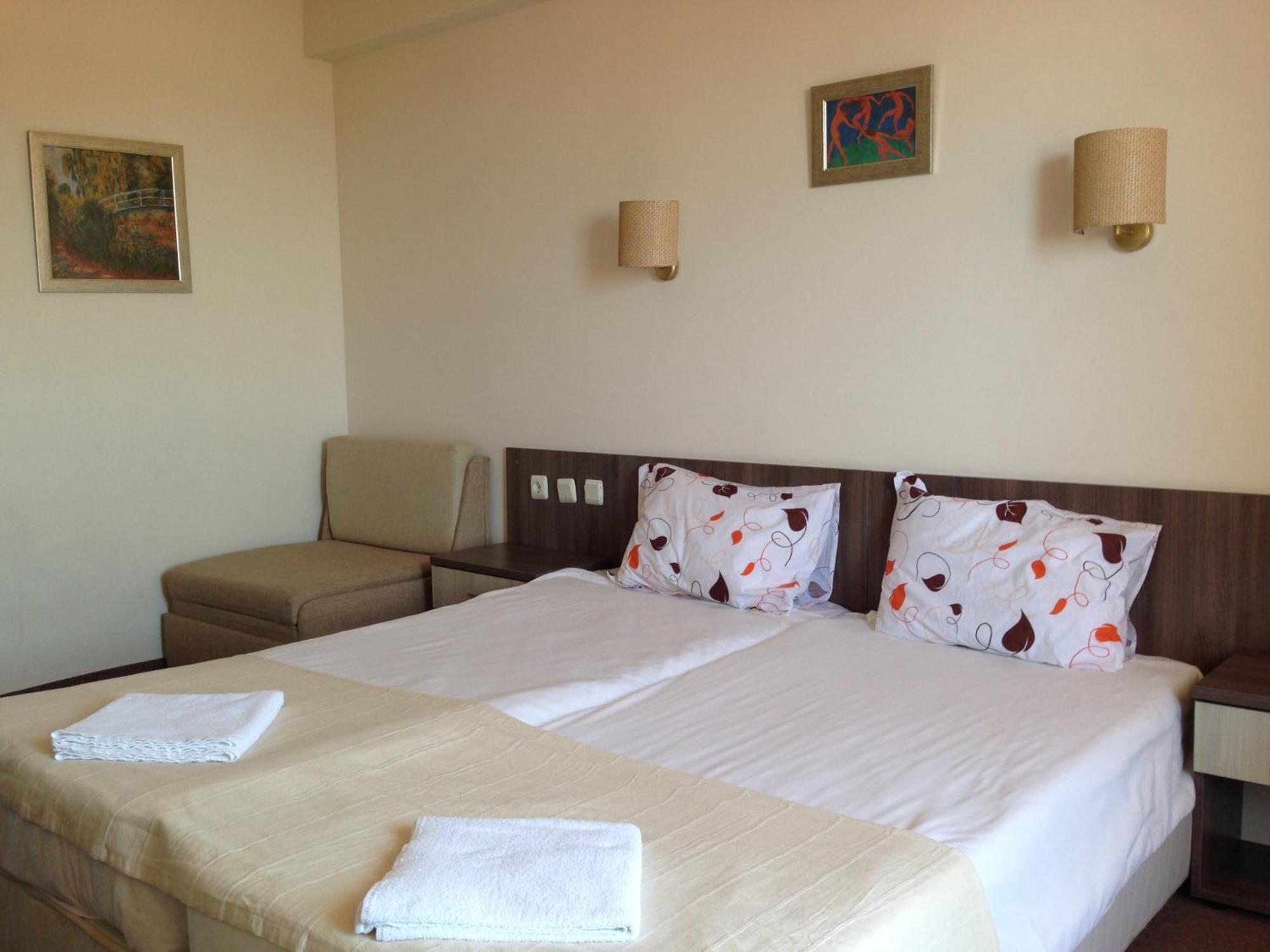 Hotel Laguna Lozenets Zimmer foto